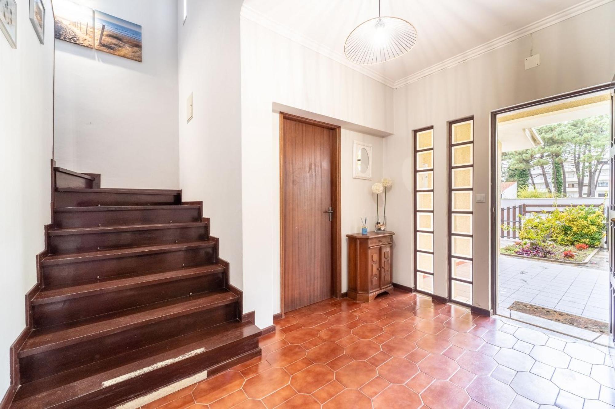 Amorosa Villa, 500M From The Beach By House And People Exterior foto