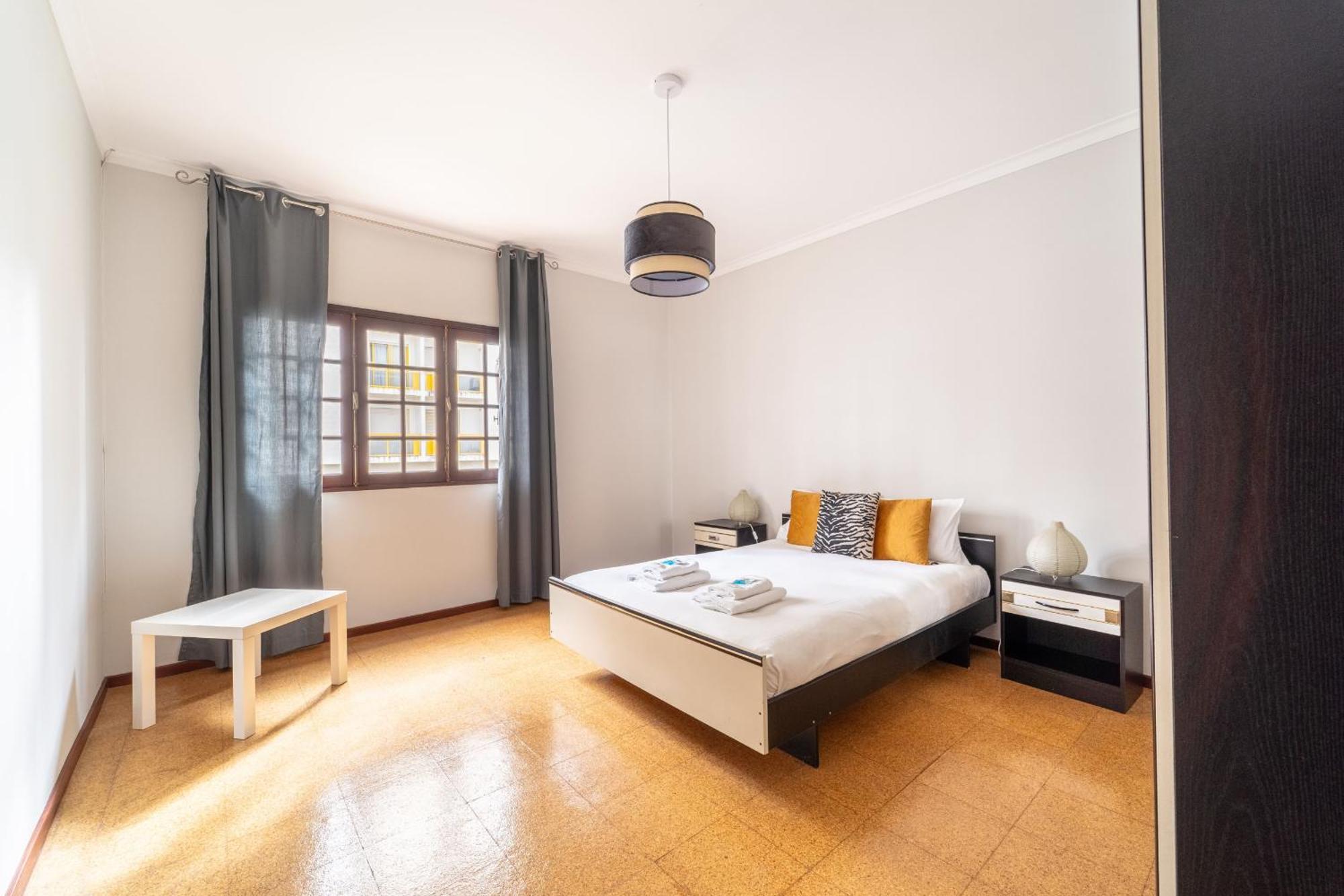 Amorosa Villa, 500M From The Beach By House And People Exterior foto